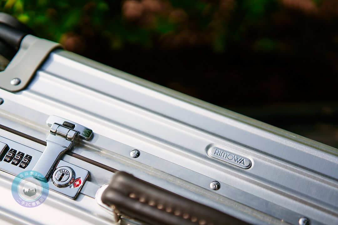 RIMOWA 行李箱收購實拍外觀